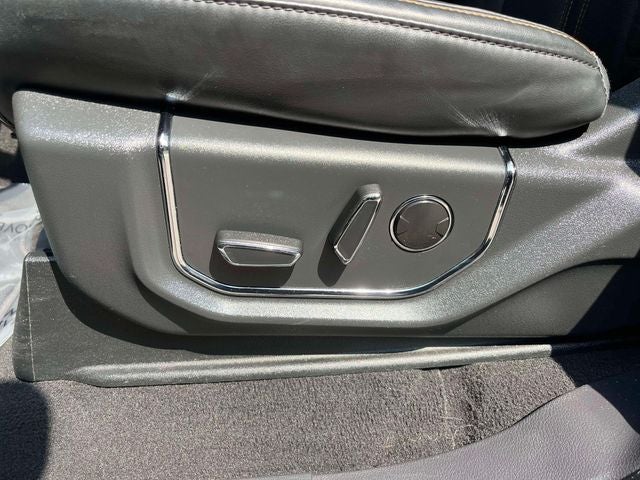 2024 Ford Expedition Max Platinum
