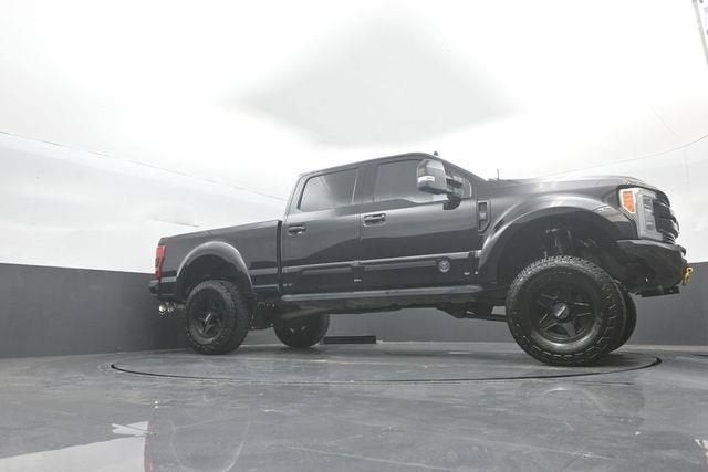 2019 Ford Super Duty F-250 SRW LARIAT BLACK OPS EDITION