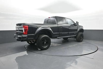 2019 Ford Super Duty F-250 SRW LARIAT BLACK OPS EDITION