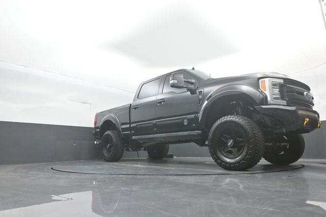 2019 Ford Super Duty F-250 SRW LARIAT BLACK OPS EDITION