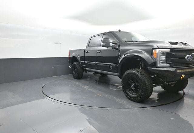 2019 Ford Super Duty F-250 SRW LARIAT BLACK OPS EDITION