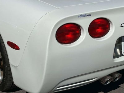 2004 Chevrolet Corvette Base