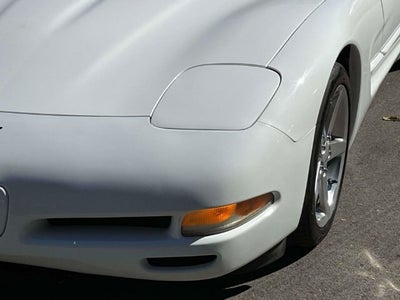 2004 Chevrolet Corvette Base