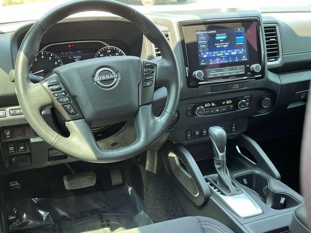 2023 Nissan Frontier SV