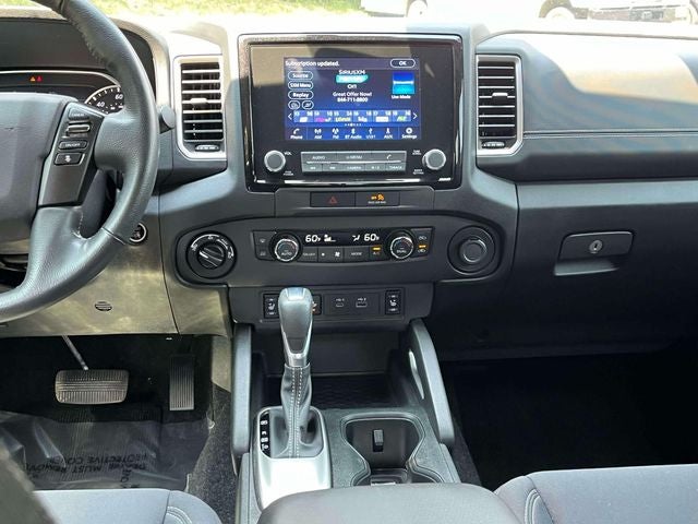 2023 Nissan Frontier SV