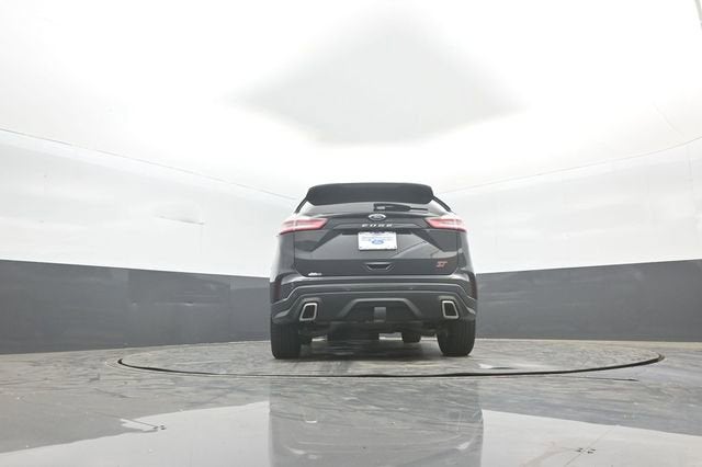 2021 Ford Edge ST