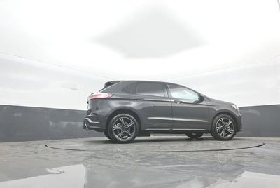2021 Ford Edge ST