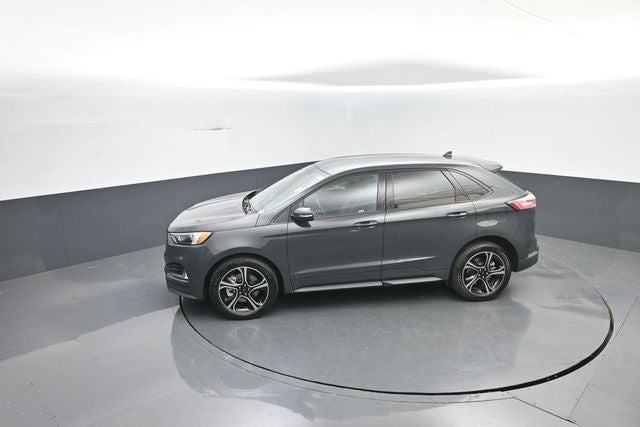 2021 Ford Edge ST