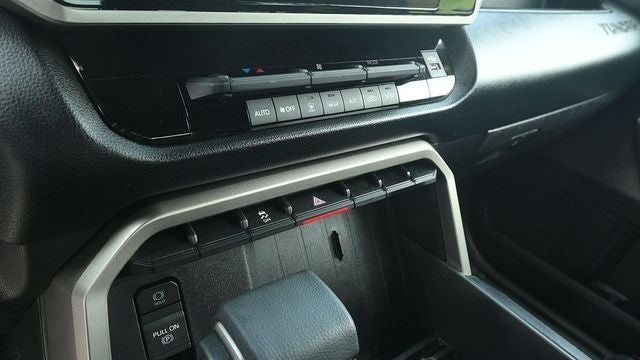 2026 Toyota Tundra 4WD SR5