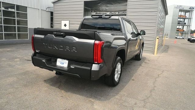 2026 Toyota Tundra 4WD SR5