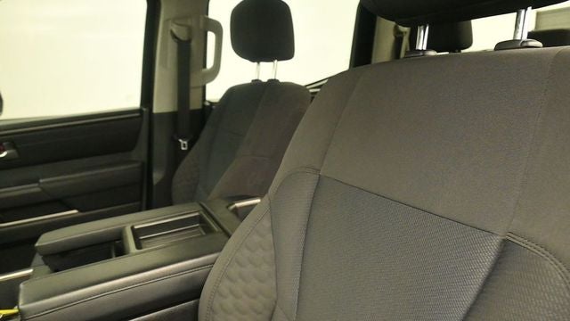 2023 Toyota Tundra 4WD SR5