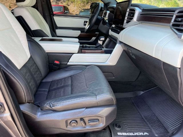 2024 Toyota Sequoia Capstone