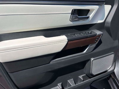 2024 Toyota Sequoia Capstone