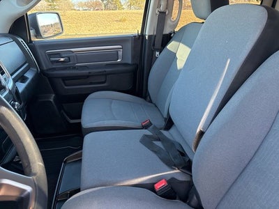 2021 RAM 1500 Classic Base