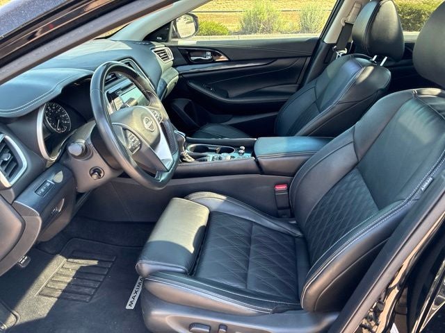 2023 Nissan Maxima Platinum