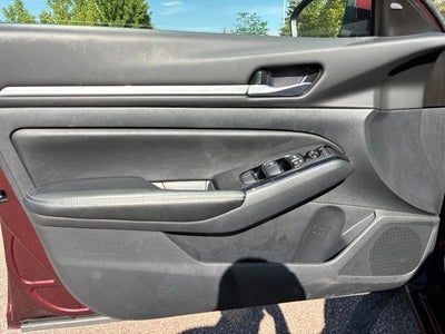 2025 Nissan Altima 2.5 SL