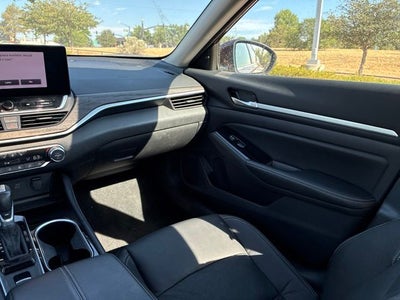 2025 Nissan Altima 2.5 SL
