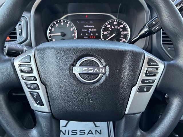 2024 Nissan Titan SV