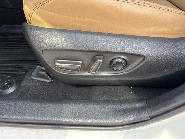 2020 Toyota RAV4 Limited