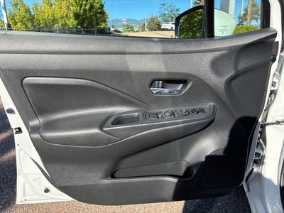 2023 Nissan Versa 1.6 SV