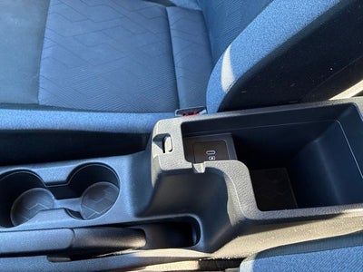 2023 Nissan Versa 1.6 SV