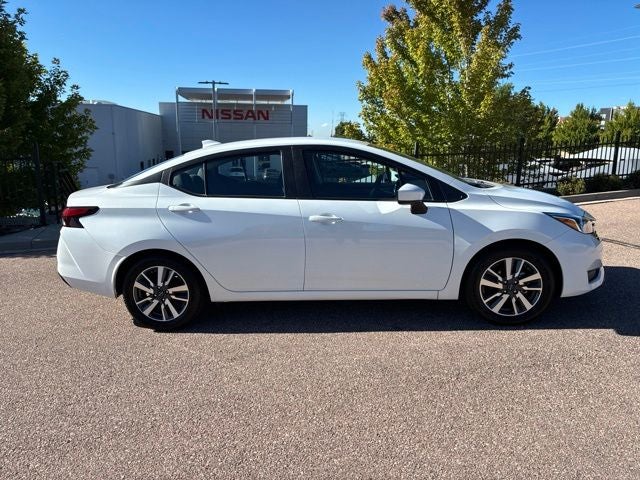 2023 Nissan Versa 1.6 SV