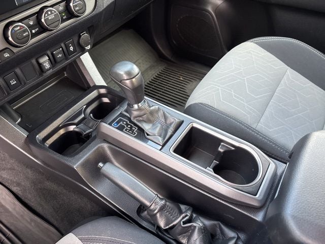 2022 Toyota Tacoma TRD Off-Road V6