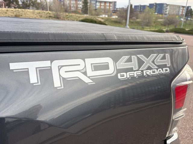 2022 Toyota Tacoma TRD Off-Road V6