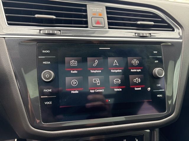 2022 Volkswagen Tiguan 2.0T SEL R-Line