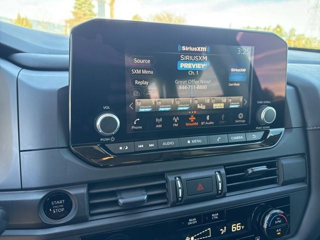 2025 Nissan Pathfinder S