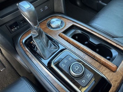 2022 Nissan Armada SL