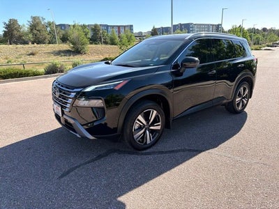 2025 Nissan Rogue SL