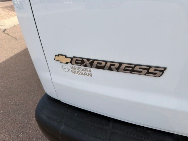 2017 Chevrolet Express 2500 Work Van Cargo