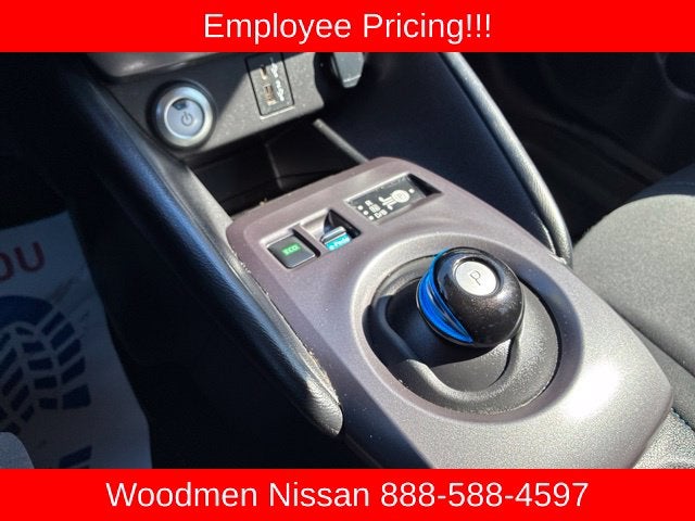2025 Nissan Leaf S