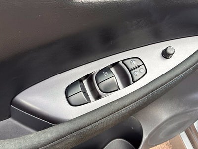 2025 Nissan Leaf S