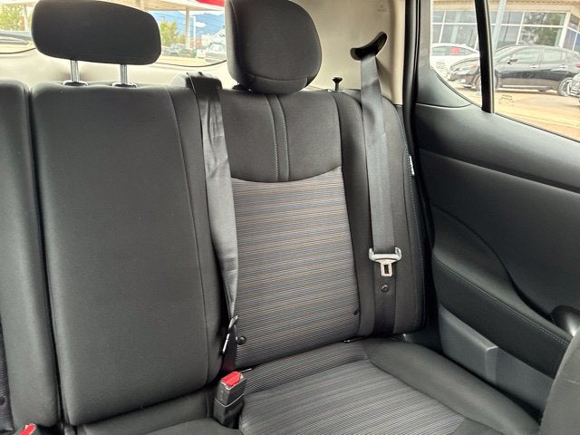 2025 Nissan Leaf S