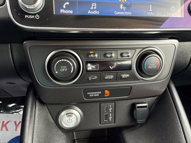 2025 Nissan Leaf S