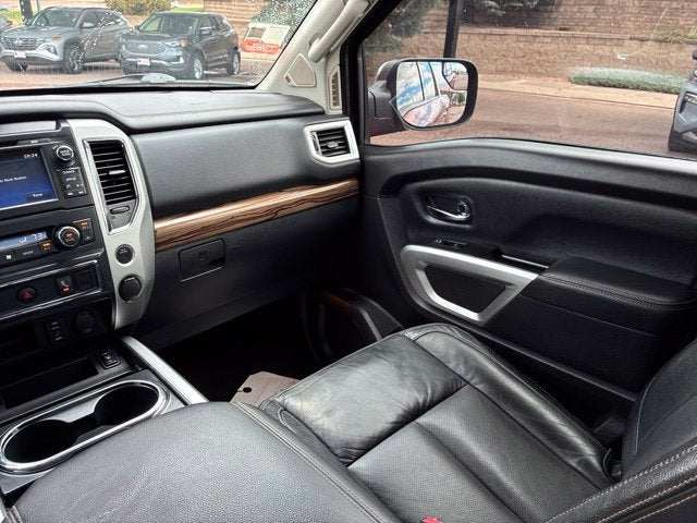2017 Nissan Titan SL