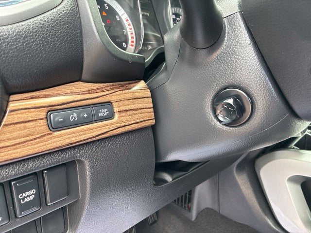2017 Nissan Titan SL