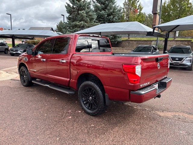 2017 Nissan Titan SL
