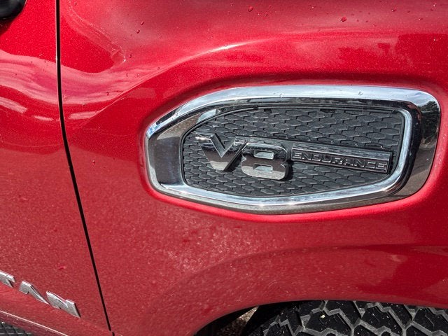 2017 Nissan Titan SL