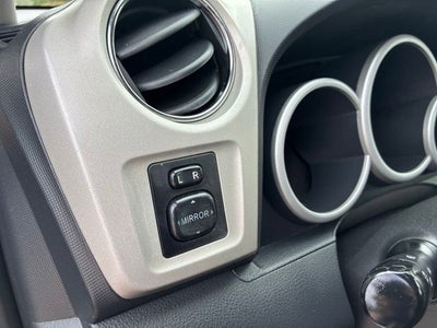 2009 Toyota Matrix Base