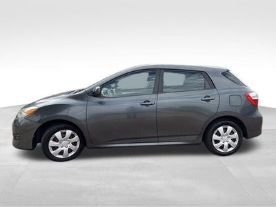2009 Toyota Matrix Base
