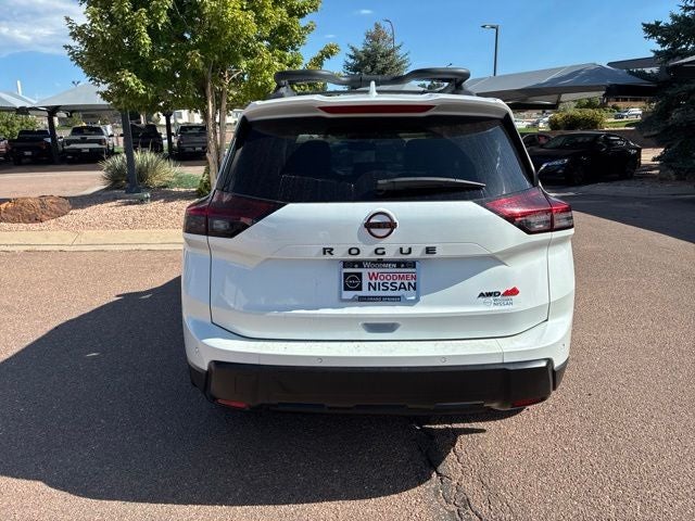 2025 Nissan Rogue Rock Creek