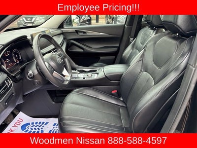 2023 INFINITI QX60 LUXE