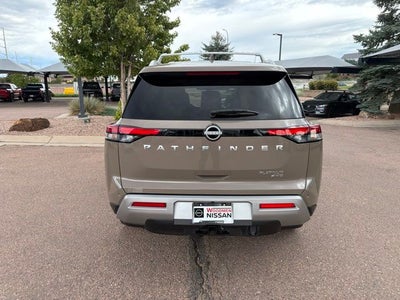 2025 Nissan Pathfinder Platinum