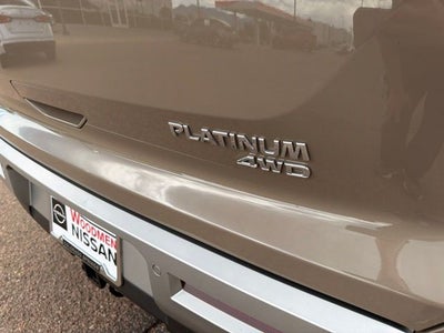 2025 Nissan Pathfinder Platinum