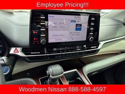 2021 Toyota Sienna XLE 8 Passenger