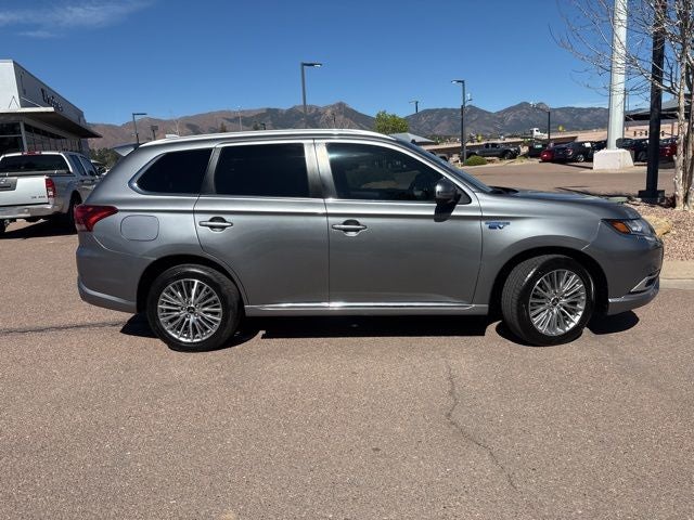 2021 Mitsubishi Outlander PHEV GT