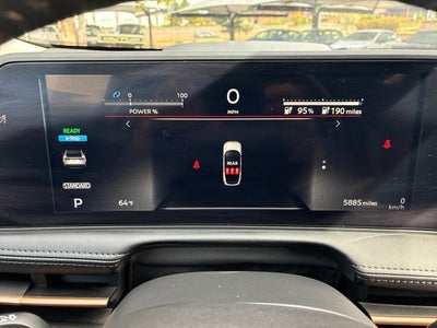 2025 Nissan Ariya ENGAGE e-4ORCE